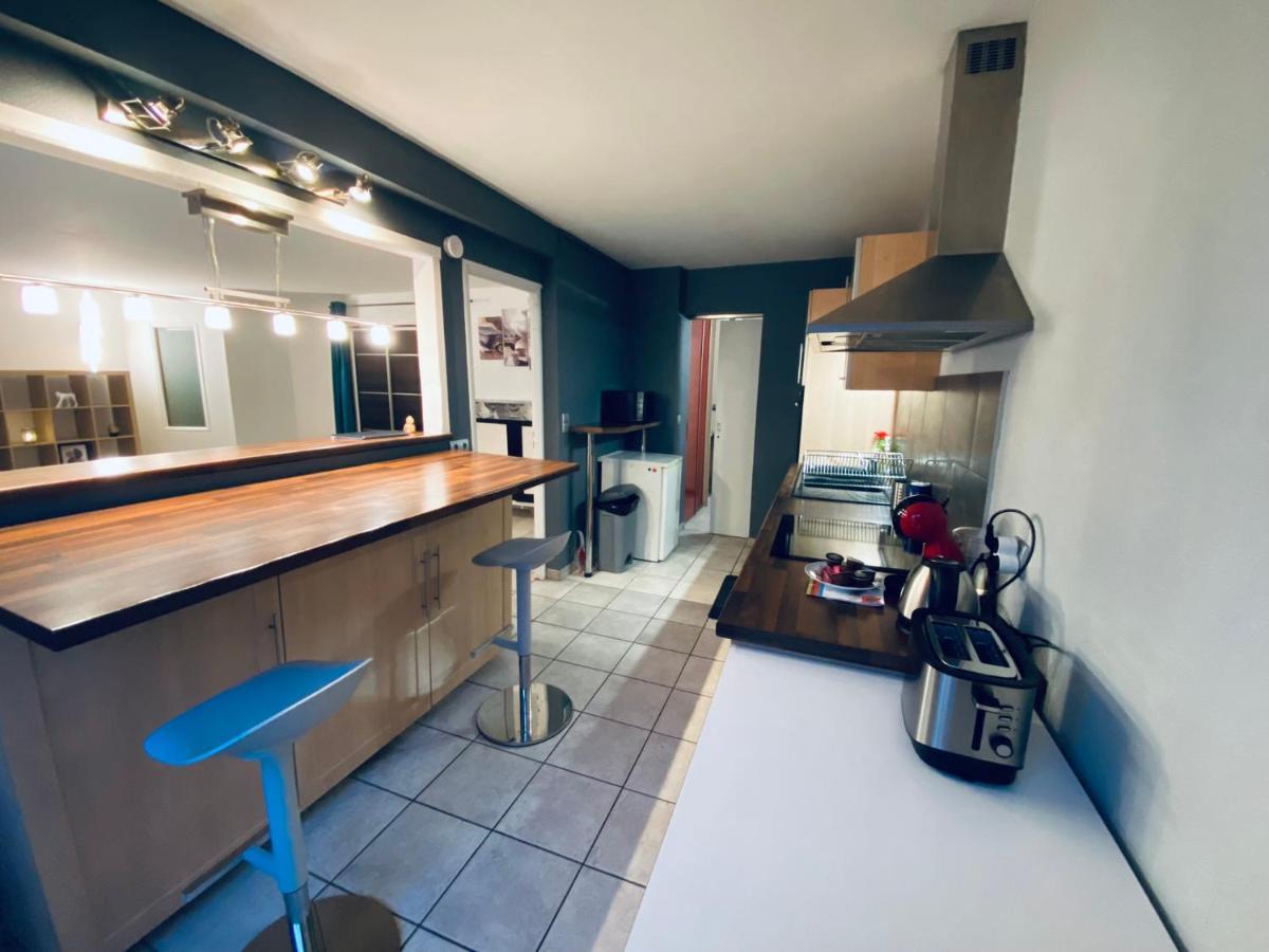 Parking & 100M2 En Plein Centre Ville Apartamento Reims Exterior foto
